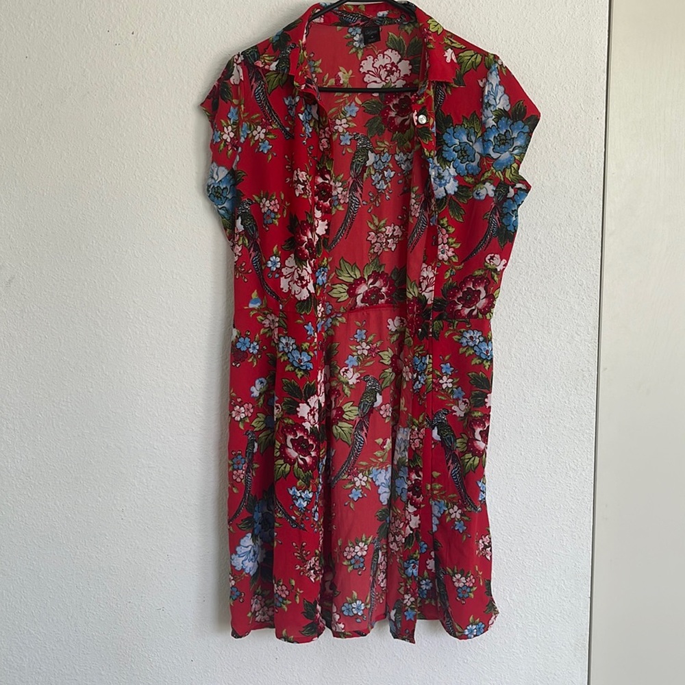 City streets brand dress size medium floral pattern